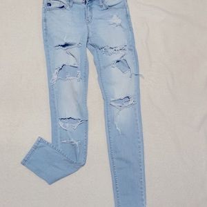 KanCan super distressed skinny jeans